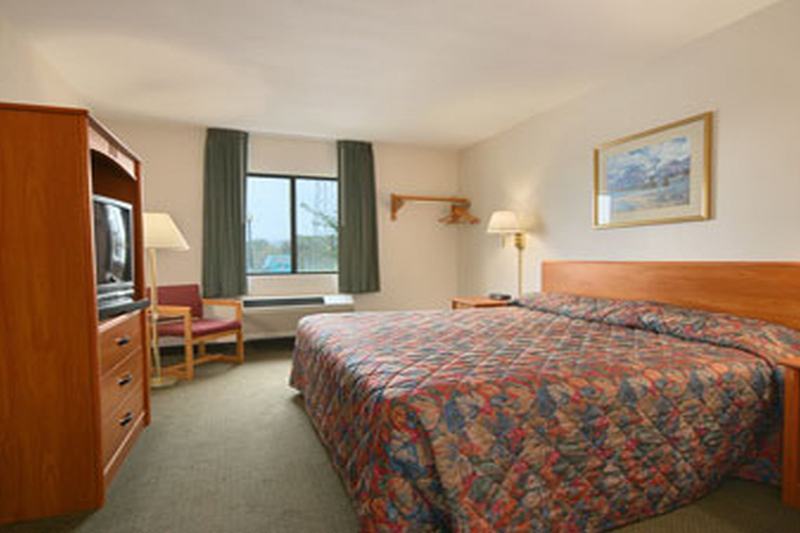 Super 8 By Wyndham Bedford Quarto foto